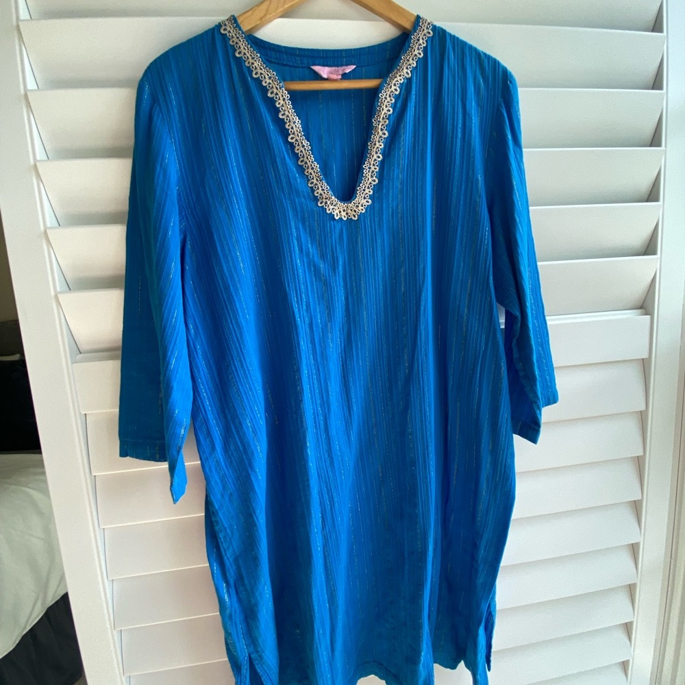 Lilly Pulitzer Blue Tunic  with Gold Accents